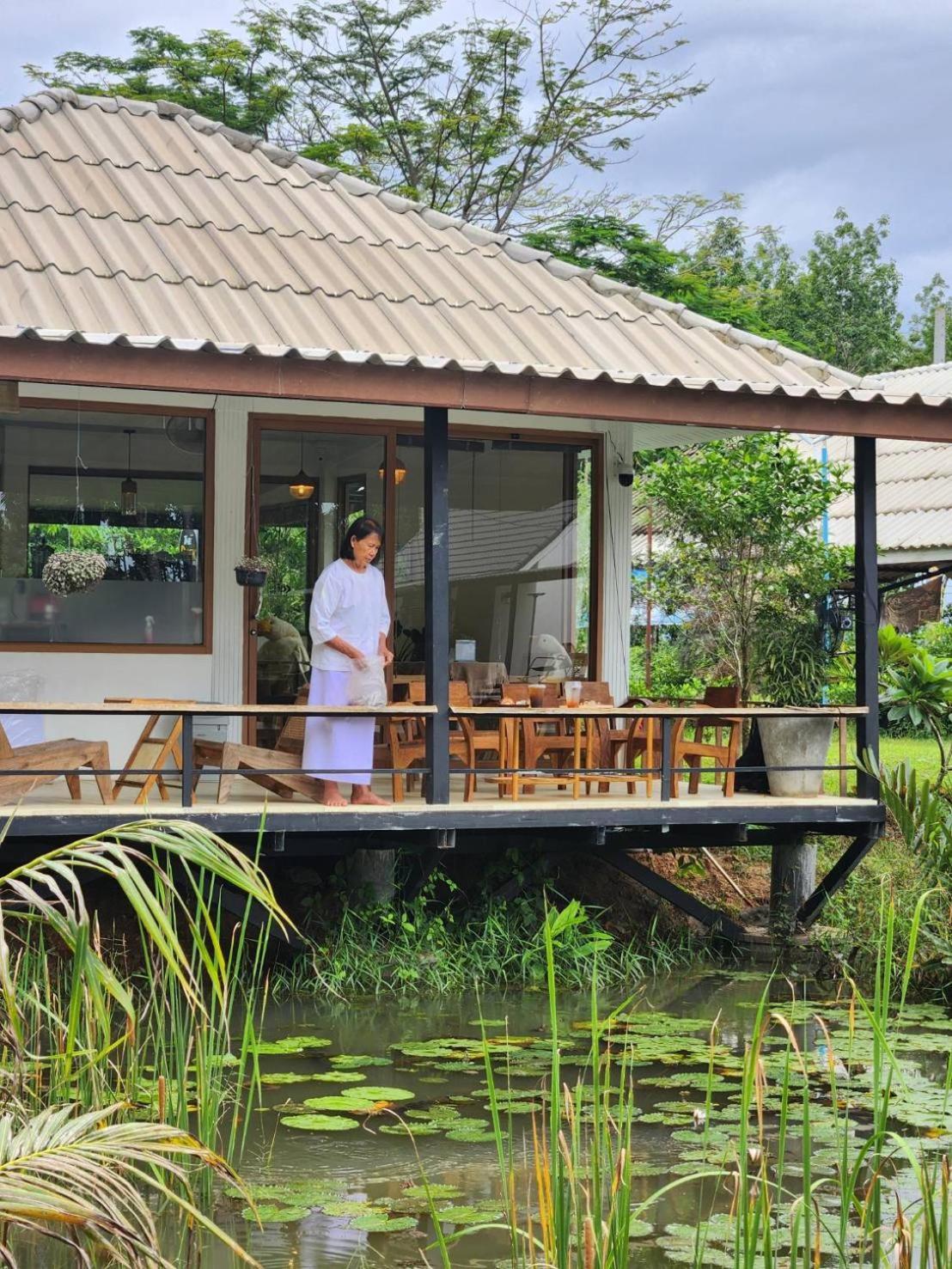 The Duck Cafe And Resort Trat Exterior foto